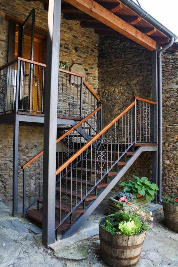 Ferienwohnung Casa Xaupi 1 Roní Exterior foto